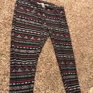 Patterned leggings